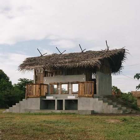 Raalmadu Wilpattu Hotel Achchamulai Buitenkant foto