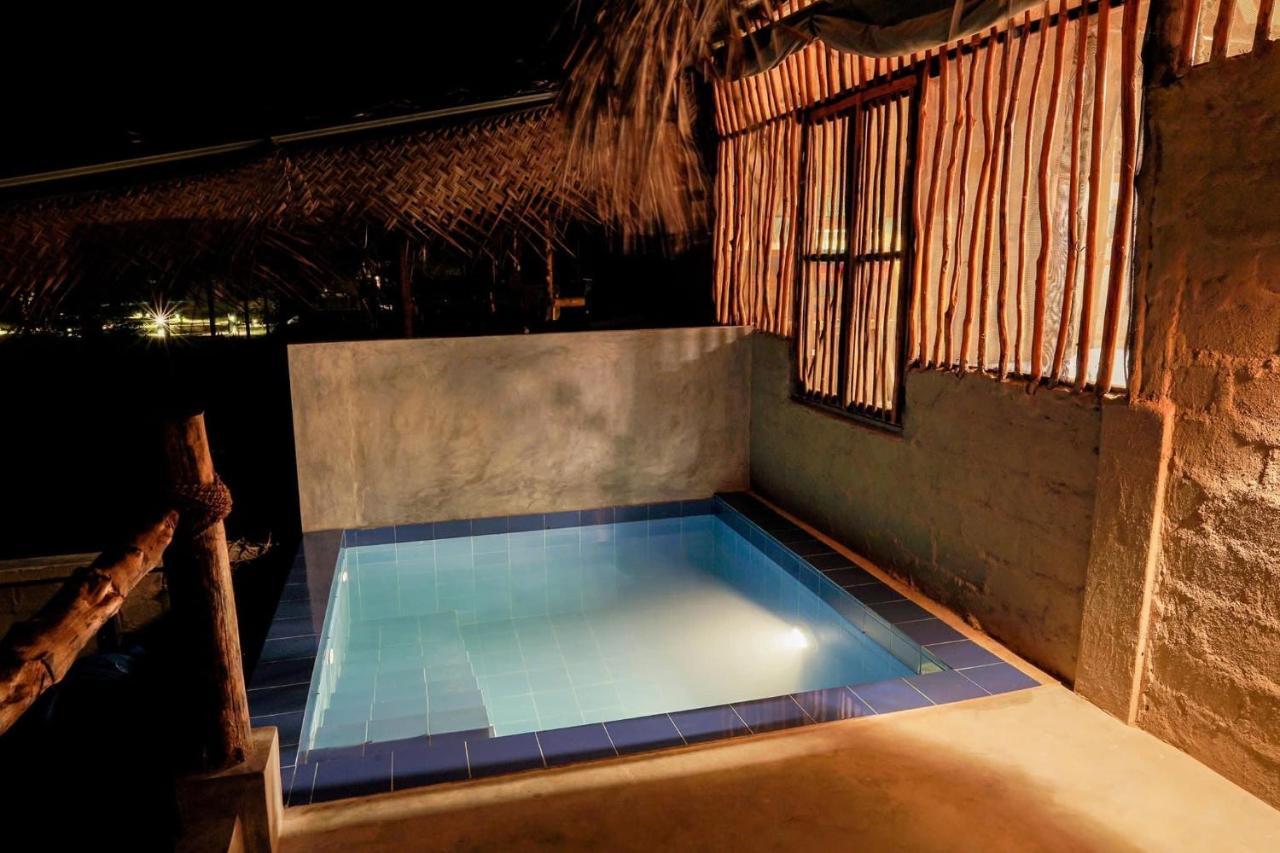 Raalmadu Wilpattu Hotel Achchamulai Buitenkant foto
