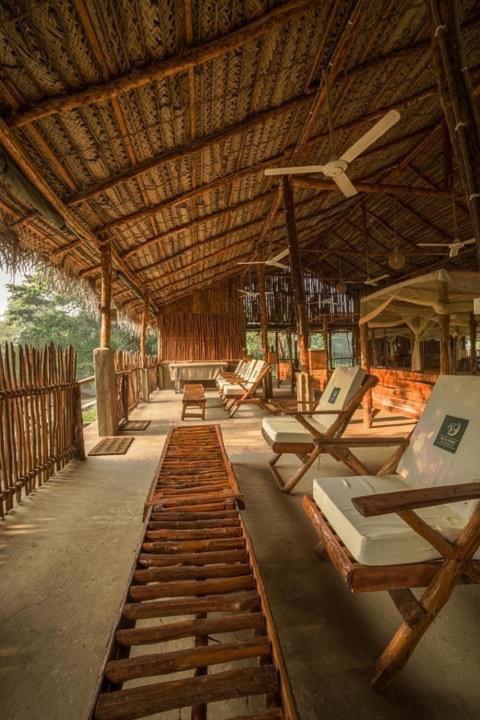 Raalmadu Wilpattu Hotel Achchamulai Buitenkant foto