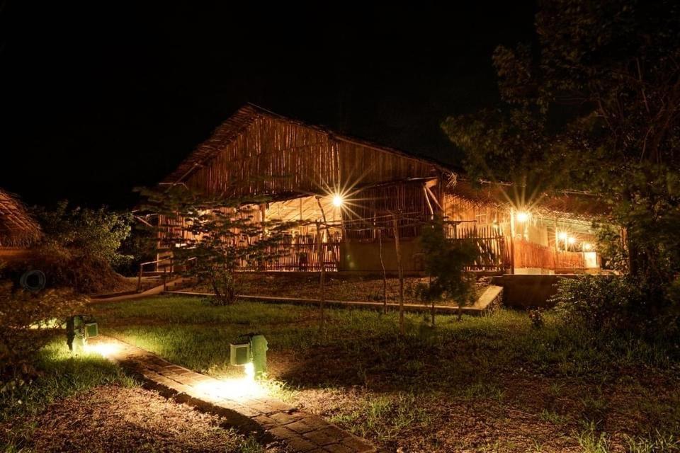 Raalmadu Wilpattu Hotel Achchamulai Buitenkant foto